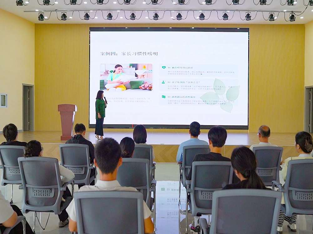 云南迪庆管教叛逆孩子专门学校联系电话与择校指南